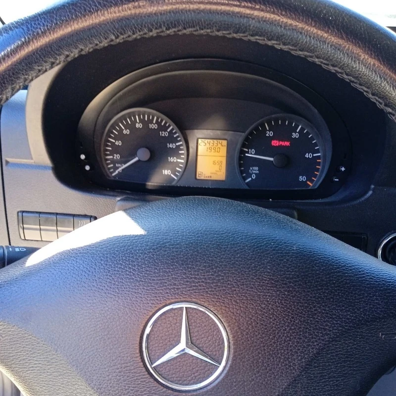 Mercedes-Benz Sprinter 211 cdi, снимка 7 - Бусове и автобуси - 45239219