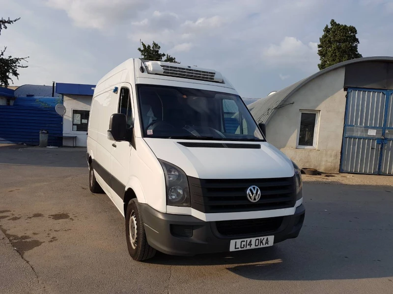 VW Crafter, снимка 12 - Бусове и автобуси - 47144906