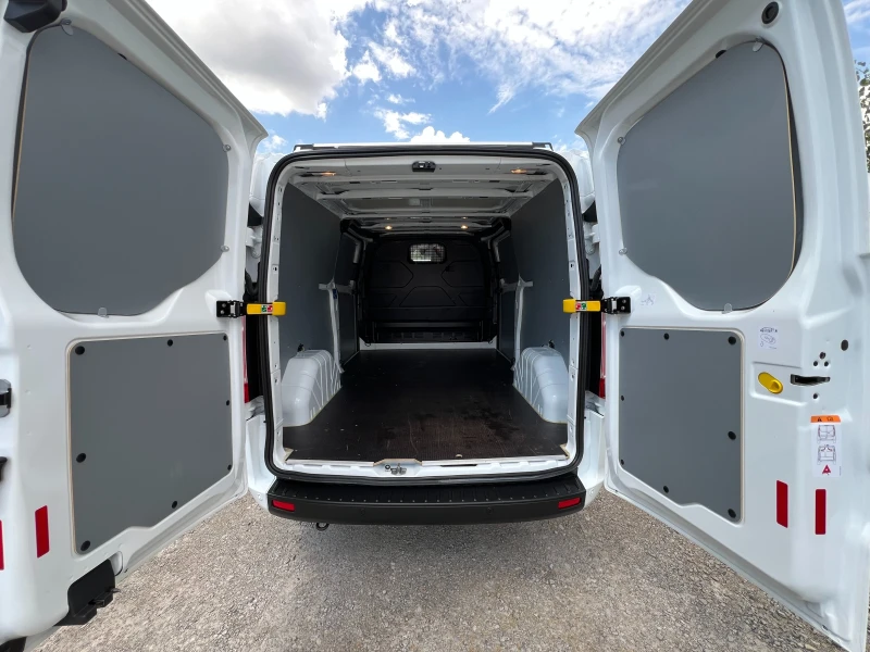Ford Transit Custom ОБСЛУЖЕН/ДЪЛГА БАЗА/ДВЕ СТРAНИЧНИ ВРАТИ/АВТОМАТИК/, снимка 9 - Бусове и автобуси - 51219019