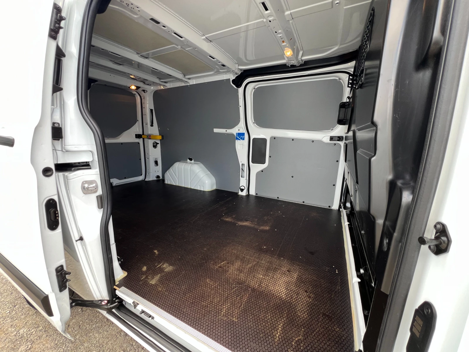 Ford Transit Custom / / A // | Mobile.bg   11