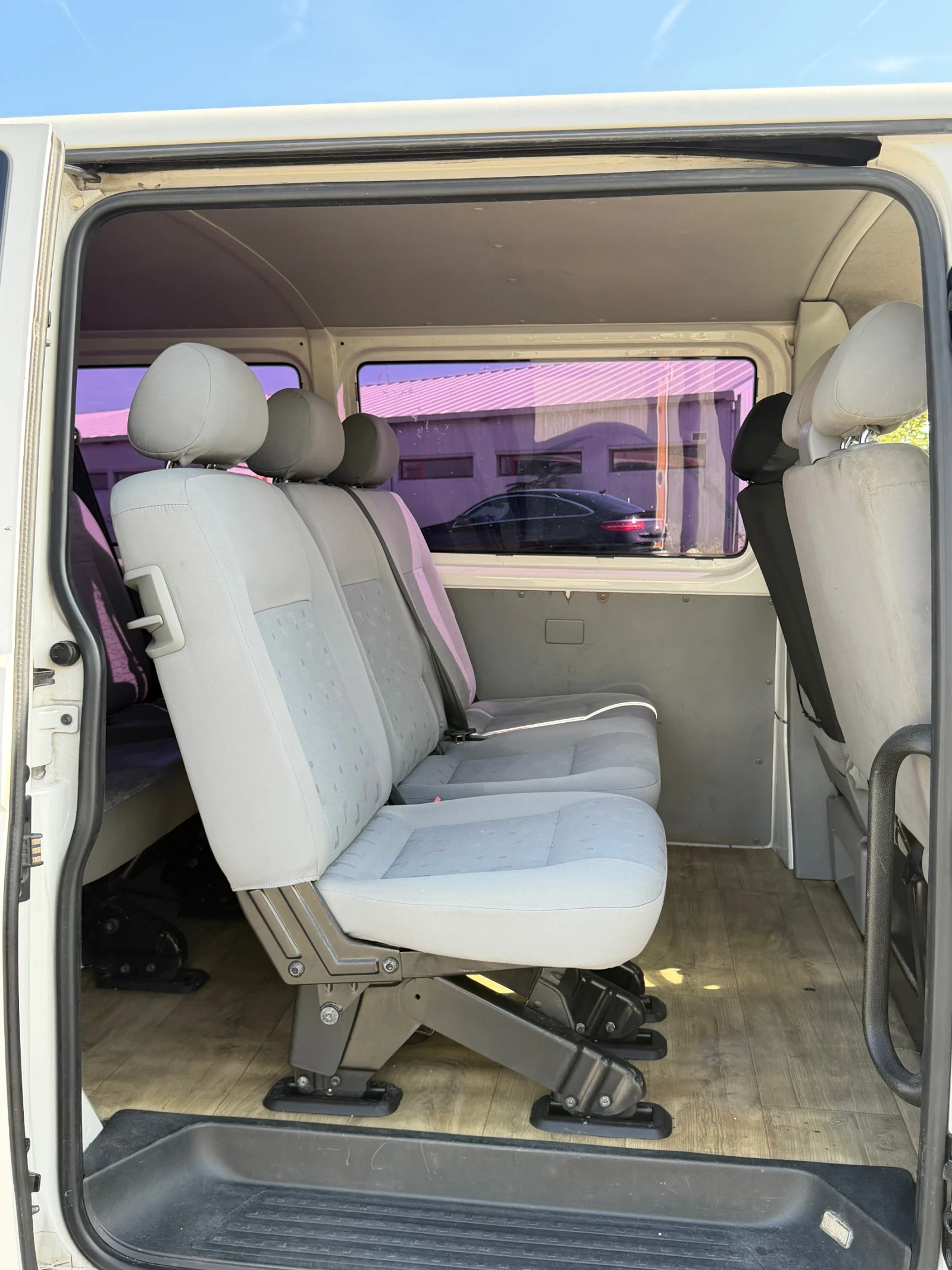 VW Transporter T5 2.0TDI DSG 9����� ����� | Mobile.bg � ����������� 15
