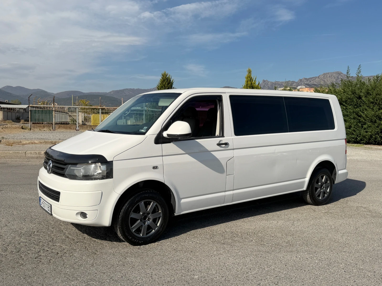 VW Transporter T5 2.0TDI DSG 9места КЛИМА