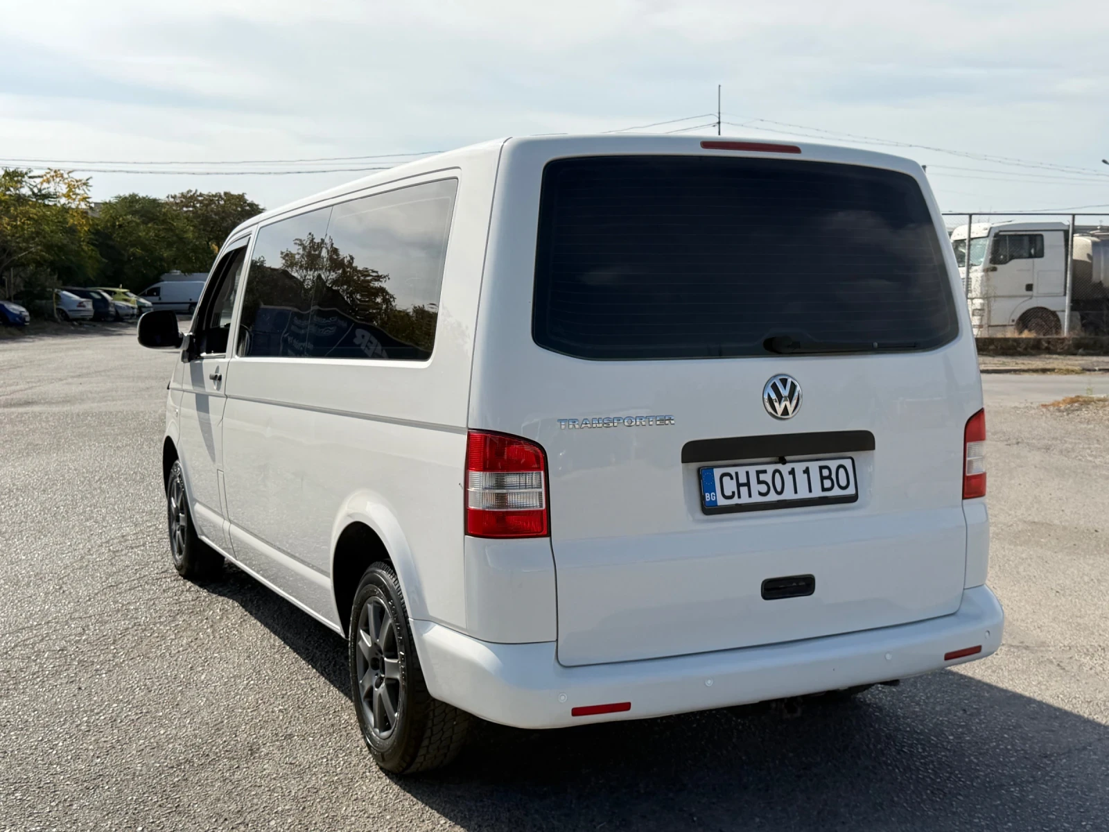 VW Transporter T5 2.0TDI DSG 9����� ����� | Mobile.bg � ����������� 10