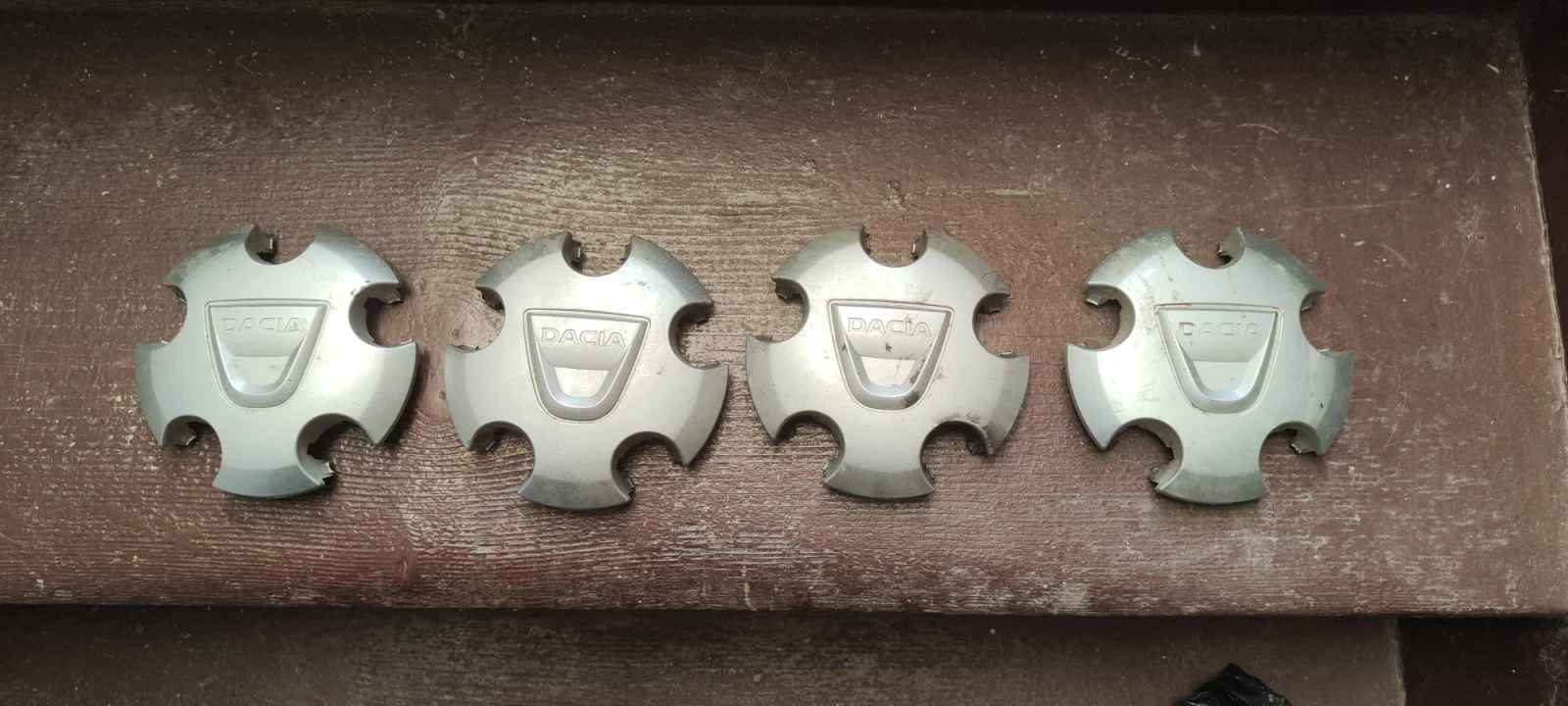 ���� � ������ 215/65R16 �� Dacia Duster | Mobile.bg � ����������� 5