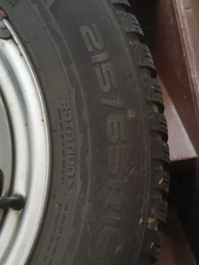 Гуми с джанти Nokian 215/65R16, снимка 2 - Гуми и джанти - 52668497
