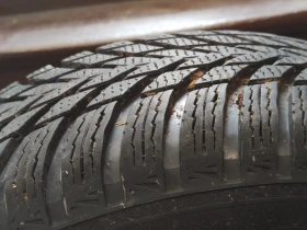 Гуми с джанти Nokian 215/65R16, снимка 4 - Гуми и джанти - 52668497