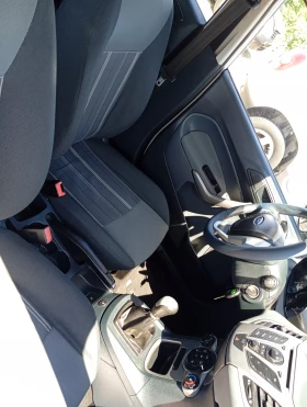 Ford Fiesta 1.4  газ- бензин , снимка 6