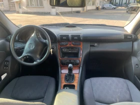 Mercedes-Benz C 220, снимка 8