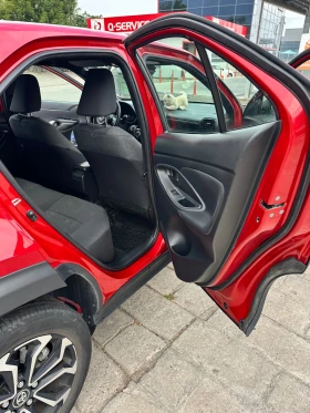Toyota Yaris Cross 1.5 бензин  125 к.с. e-CVT, снимка 9