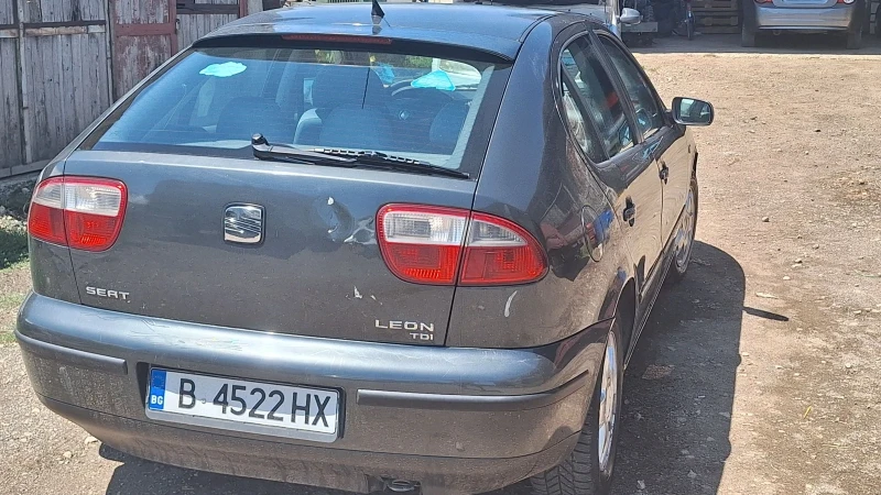 Seat Leon, снимка 2 - Автомобили и джипове - 46868575