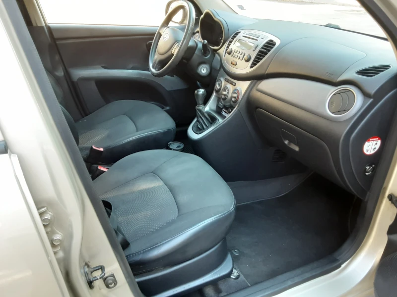 Hyundai I10 1.1i 138300км, снимка 8 - Автомобили и джипове - 47308733