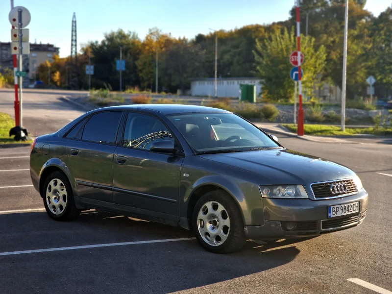 Audi A4, снимка 5 - Автомобили и джипове - 47585781