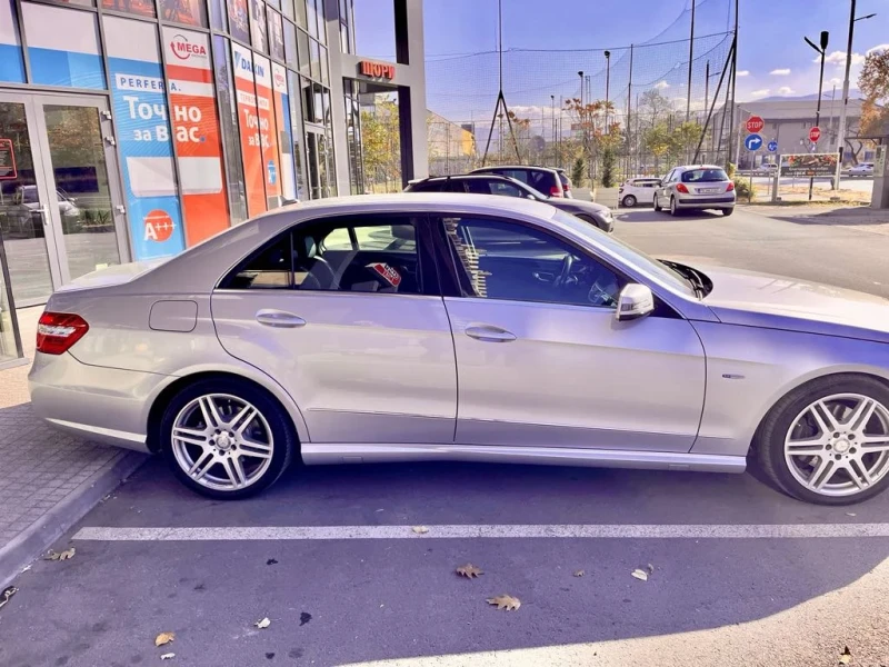 Mercedes-Benz E 350 3.5CDI AMG PACK, снимка 5 - Автомобили и джипове - 48004839