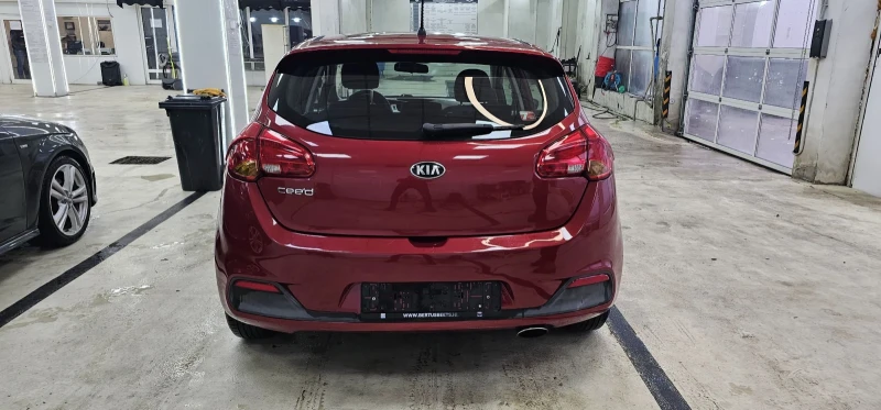 Kia Ceed 1.4 бензин  Холандия Топ Лизинг валиден преглед , снимка 8 - Автомобили и джипове - 48236668