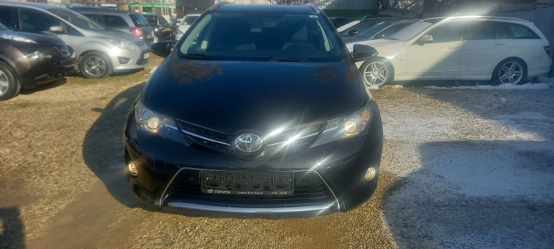 Toyota Auris 1.6 i 132.навигация камера , снимка 3 - Автомобили и джипове - 48516444