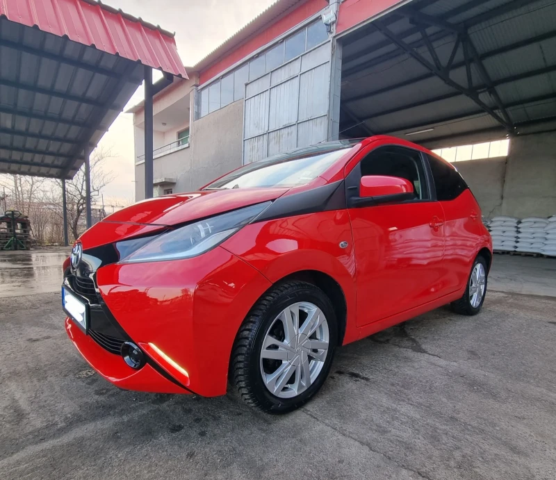 Toyota Aygo, снимка 3 - Автомобили и джипове - 48759334