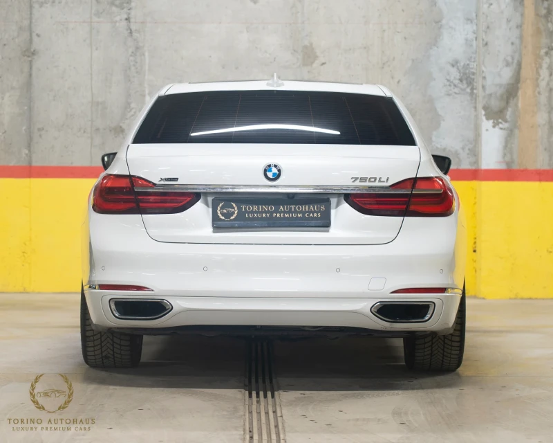 BMW 750 LONG* xDrive* B&O* TV* FULL* TOP* , снимка 4 - Автомобили и джипове - 49574427