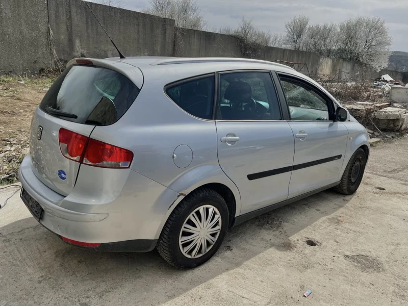 Seat Altea 1.9, снимка 3 - Автомобили и джипове - 49530899