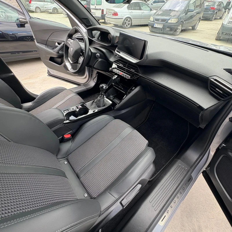 Peugeot 2008 1.5 GT- Line, снимка 9 - Автомобили и джипове - 50092227
