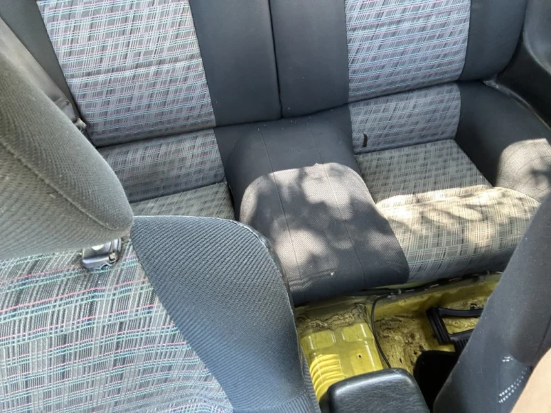 Toyota Celica 1.8, снимка 12 - Автомобили и джипове - 52335821