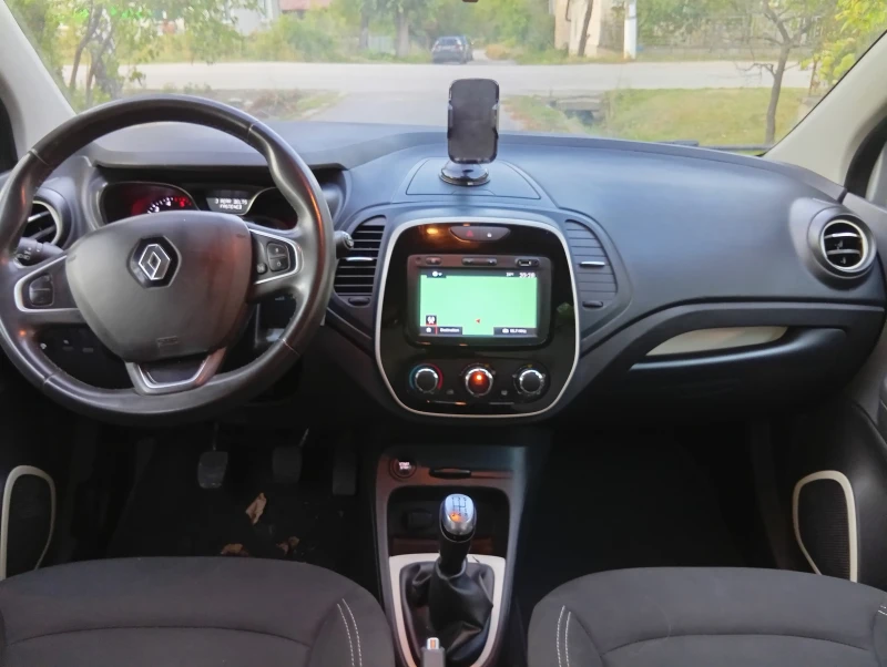 Renault Captur 1.5 DCI FACE LED EU 6, снимка 11 - Автомобили и джипове - 52230095