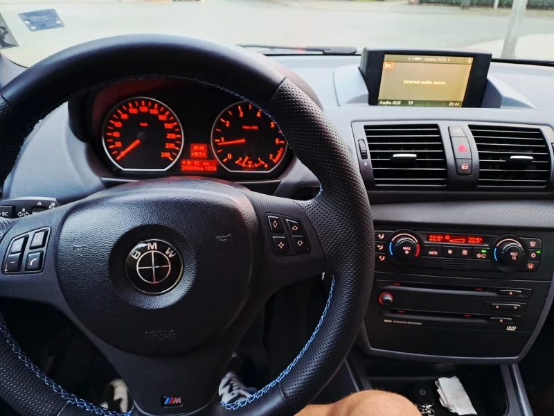 BMW 120, снимка 2 - Автомобили и джипове - 52282582