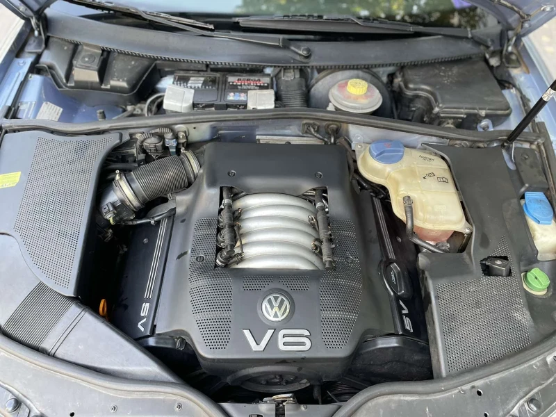 VW Passat, снимка 9 - Автомобили и джипове - 51944726