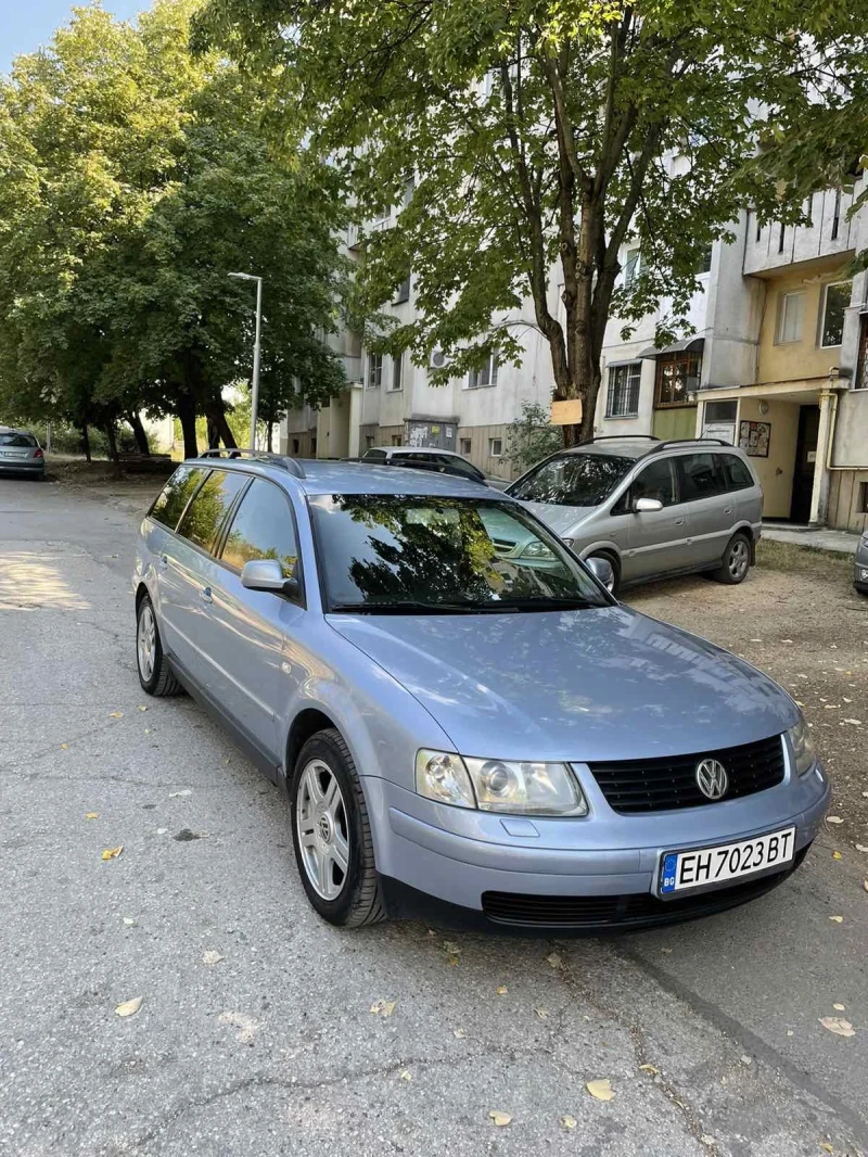 VW Passat, снимка 4 - Автомобили и джипове - 51944726