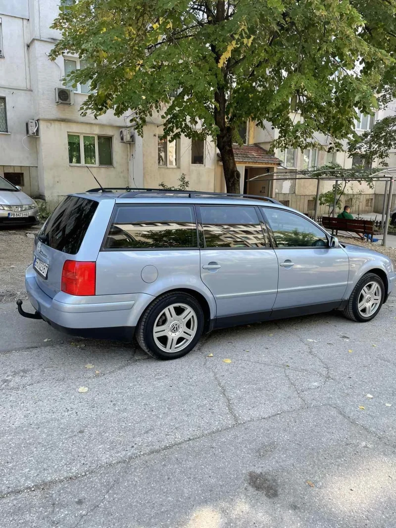 VW Passat, снимка 3 - Автомобили и джипове - 51944726
