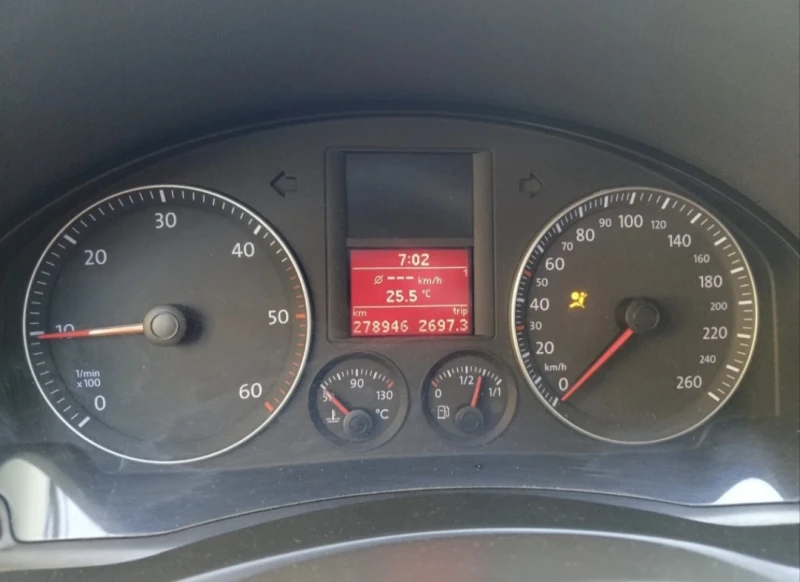 VW Golf, снимка 7 - Автомобили и джипове - 52304702