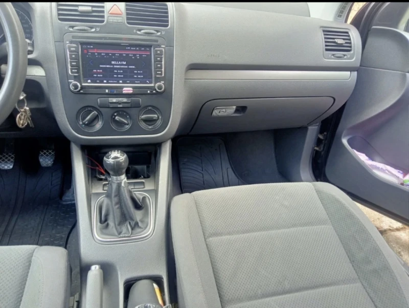 VW Golf, снимка 5 - Автомобили и джипове - 52304702