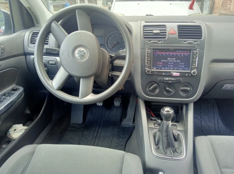 VW Golf, снимка 6 - Автомобили и джипове - 52304702