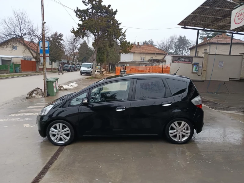 Honda Jazz, снимка 7 - Автомобили и джипове - 53444109