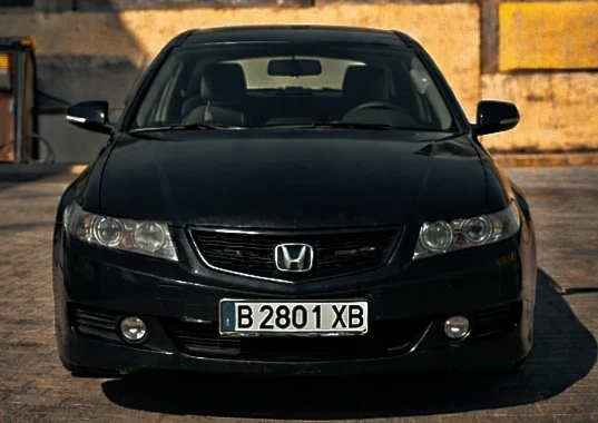 Honda Accord 2.0i Tourer, снимка 9 - Автомобили и джипове - 53265300