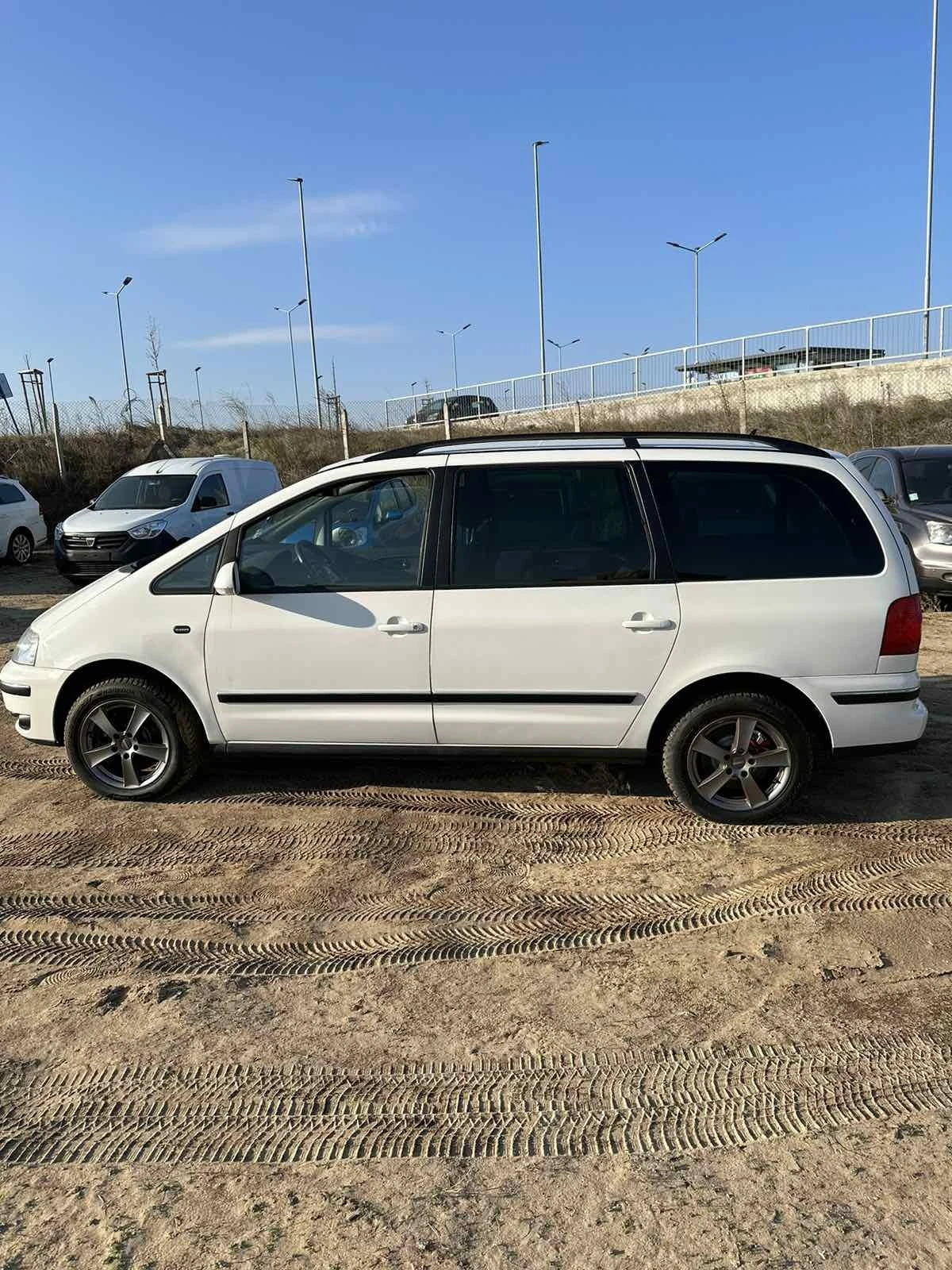 VW Sharan 1.9TDI 4x4 - изображение 6