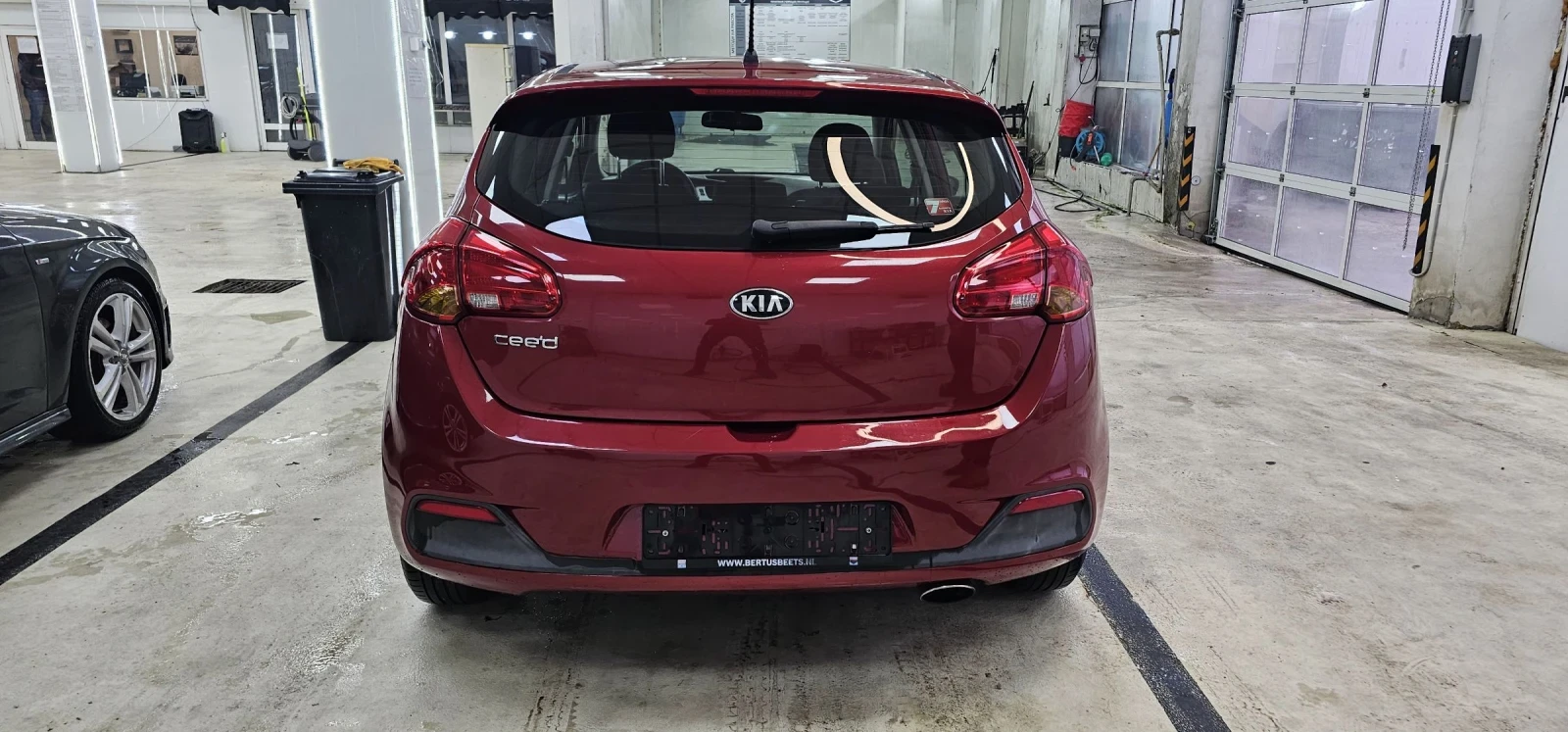 Kia Ceed 1.4 бензин  Холандия Топ Лизинг валиден преглед  - изображение 8