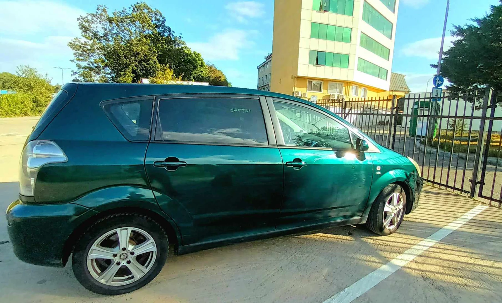 Toyota Corolla verso  - изображение 4