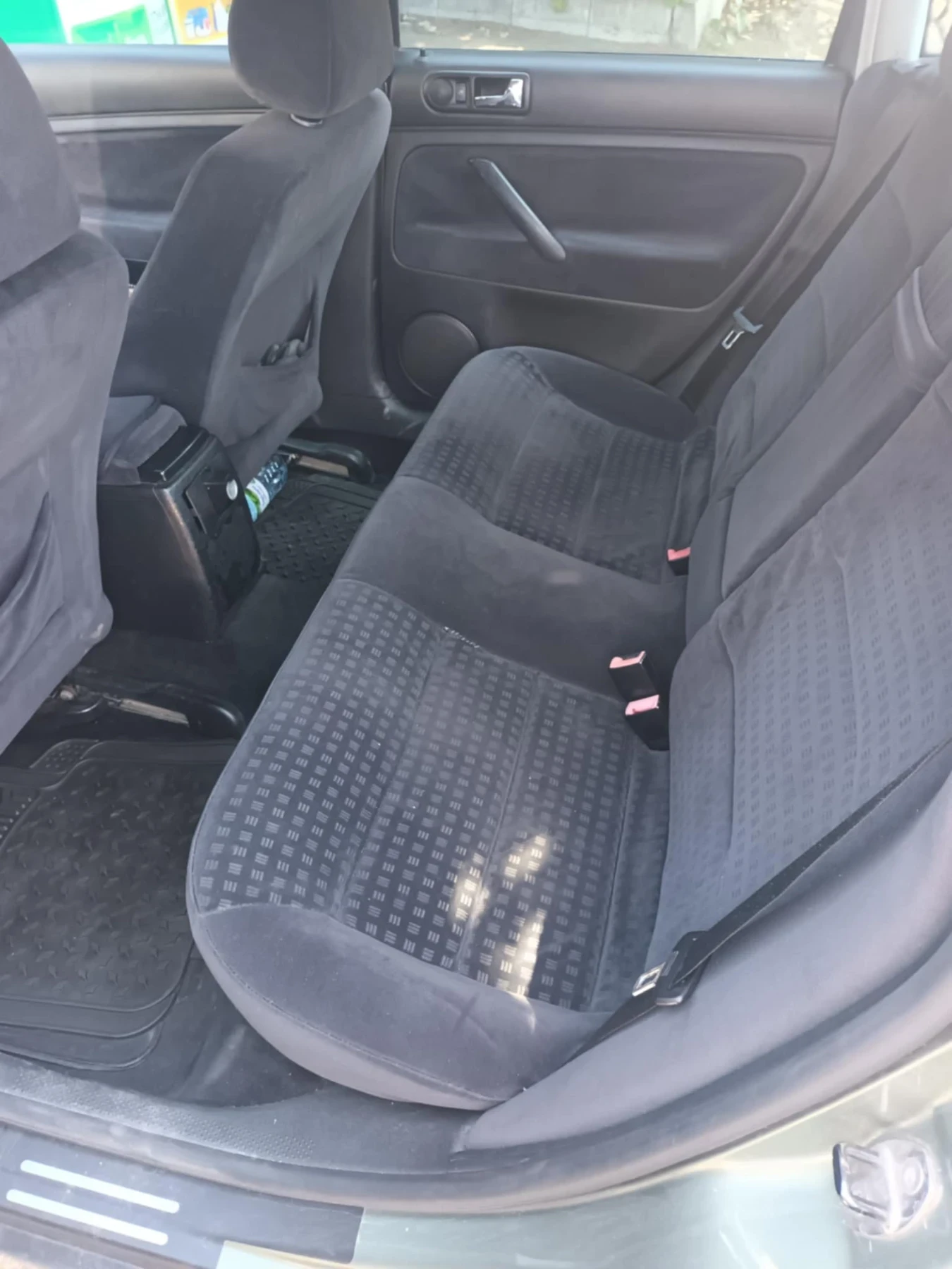 VW Passat | Mobile.bg   11