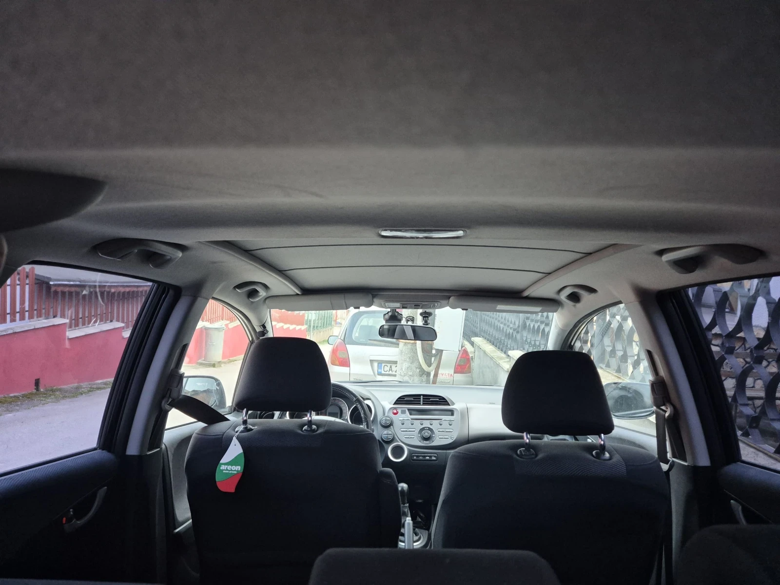 Honda Jazz, снимка 16 - Автомобили и джипове - 53444109