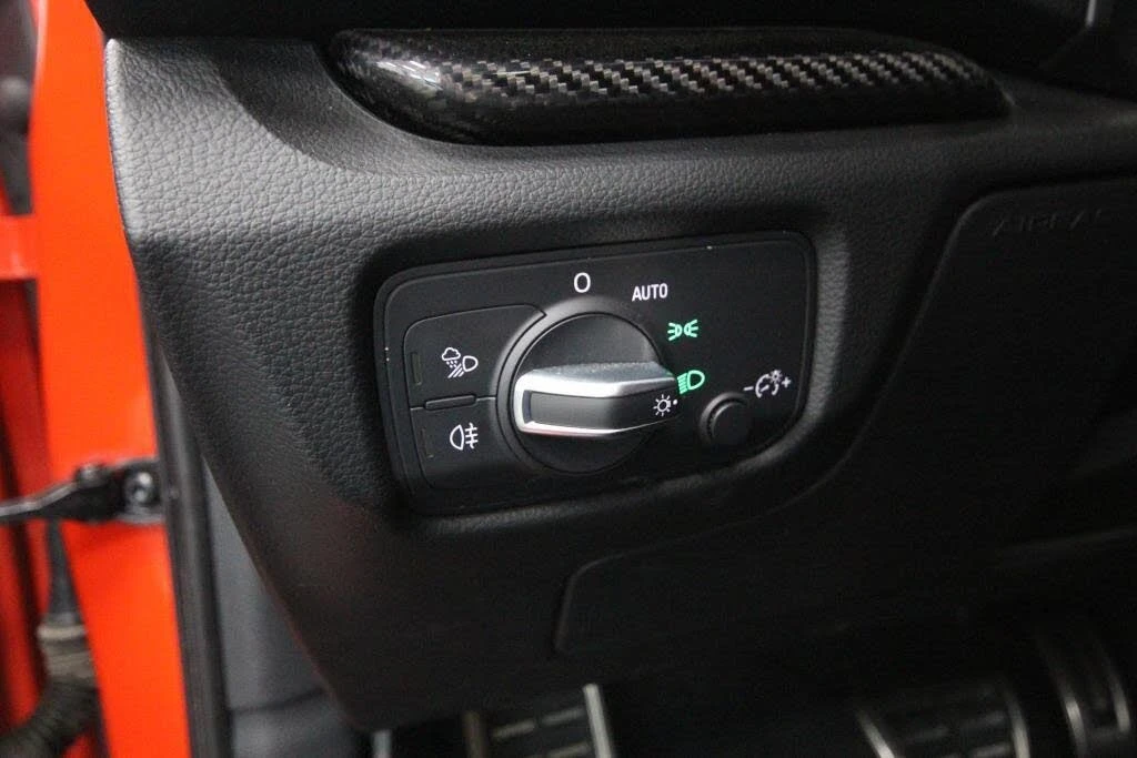 Audi Rs3 2.5Т * 400кс * quattro * АвтоКредит* (ЦЕНА ДО БГ), снимка 14 - Автомобили и джипове - 54129253