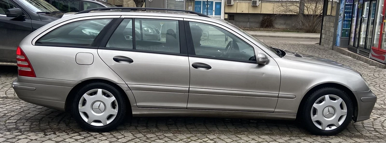 Mercedes-Benz C 200, снимка 5 - Автомобили и джипове - 54148808