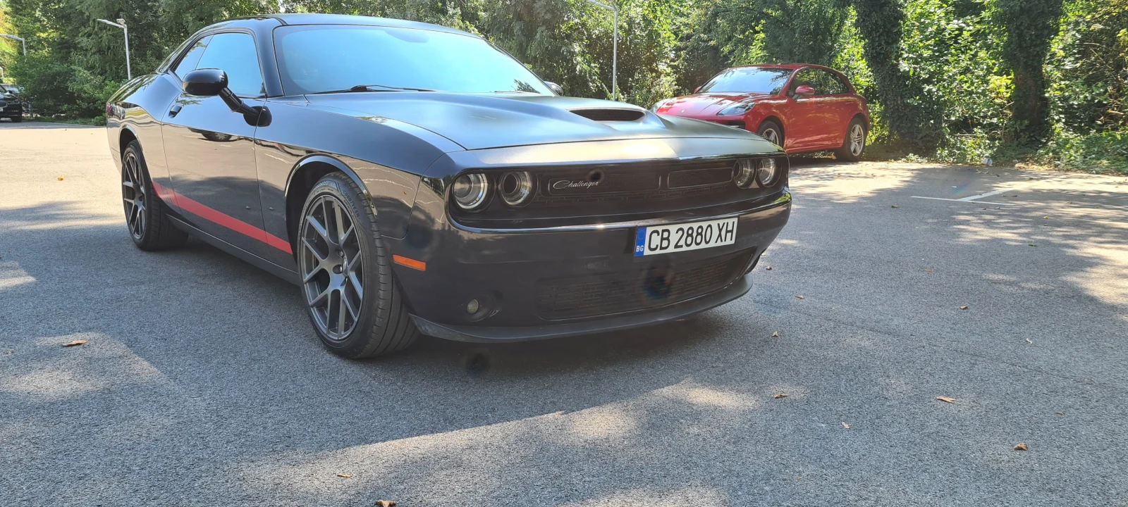 Dodge Challenger T/A, снимка 2 - Автомобили и джипове - 54214366