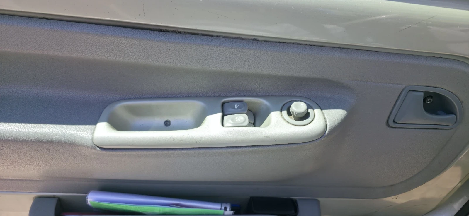 Renault Twingo ГАЗ, снимка 9 - Автомобили и джипове - 54248486