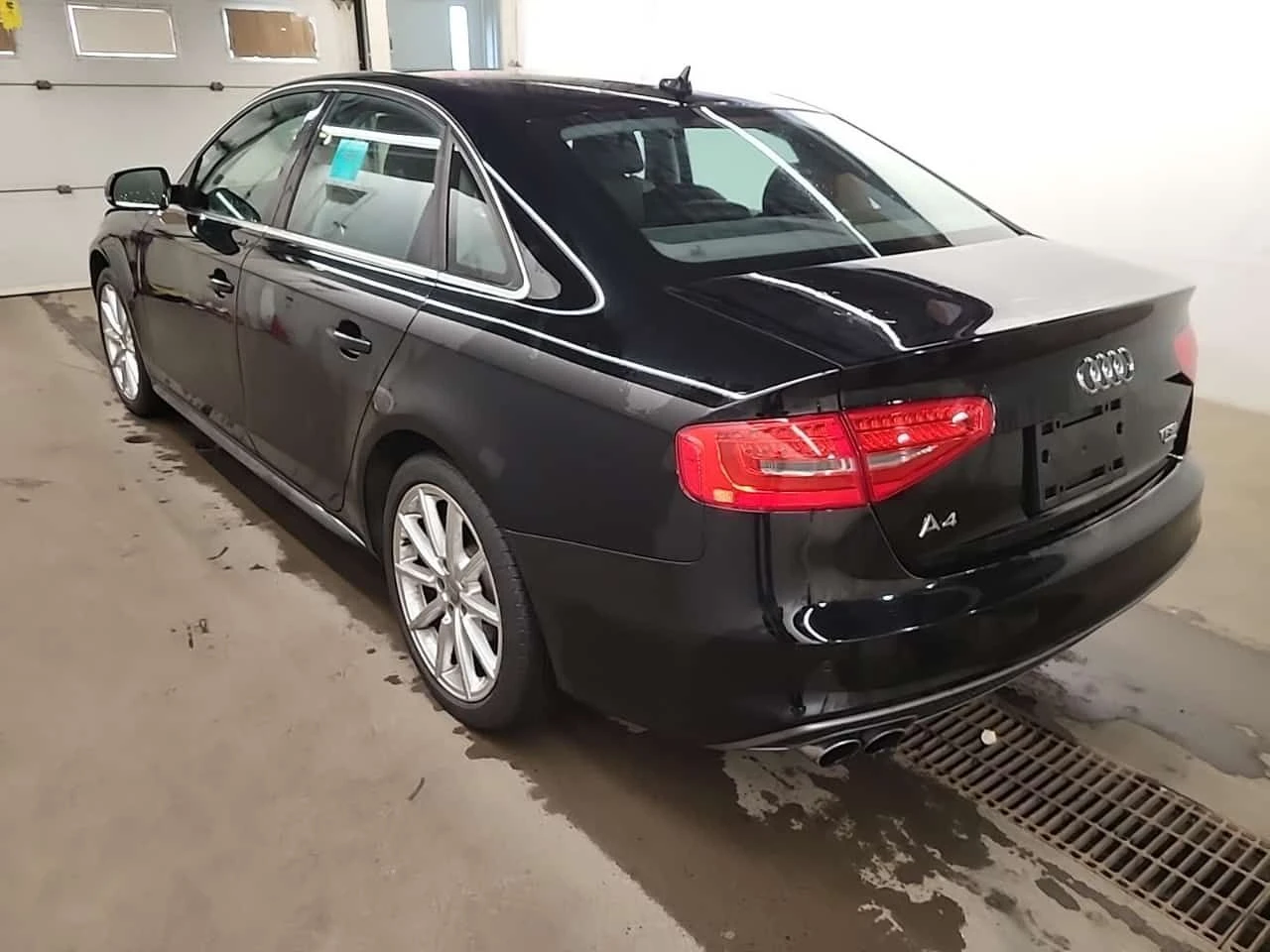 Audi A4 PROGRESSIV PLUS| S-Line| PANO| ПОДГРЕВИ| 2 КЛЮЧА, снимка 4 - Автомобили и джипове - 54278673