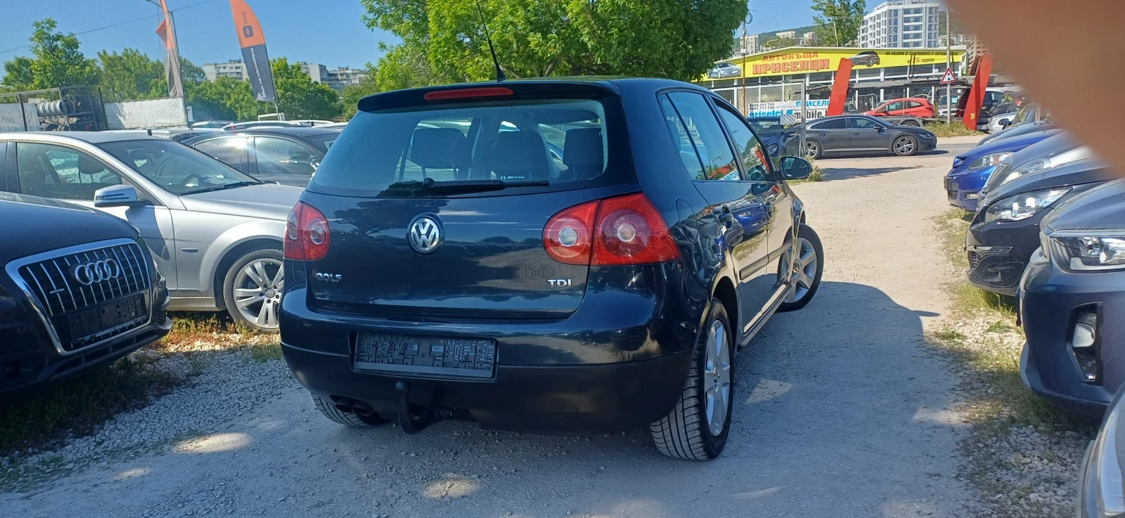 VW Golf 1.9 TDI, снимка 4 - Автомобили и джипове - 54672715