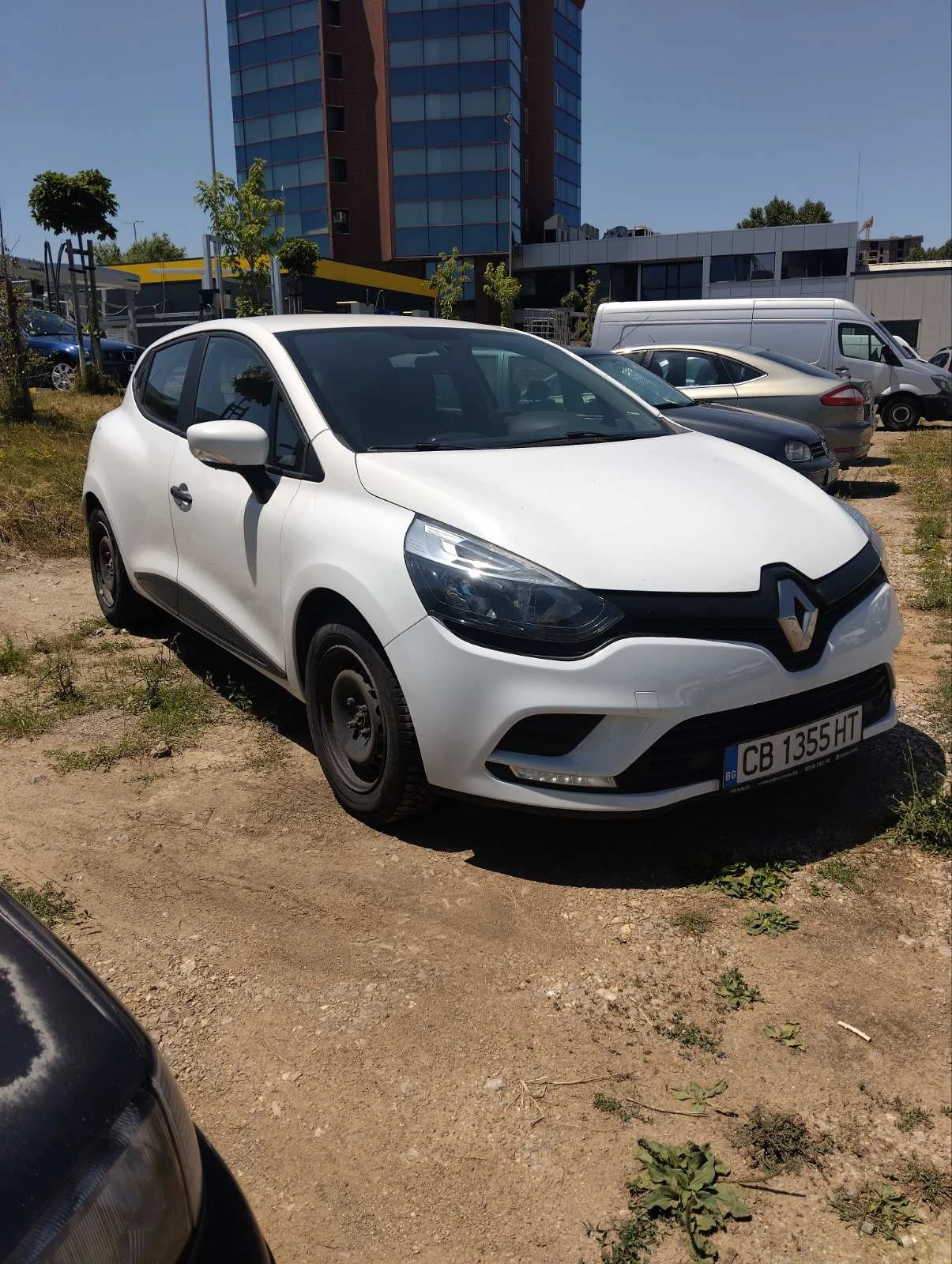 Renault Clio 1.5dCi, снимка 3 - Автомобили и джипове - 55088543