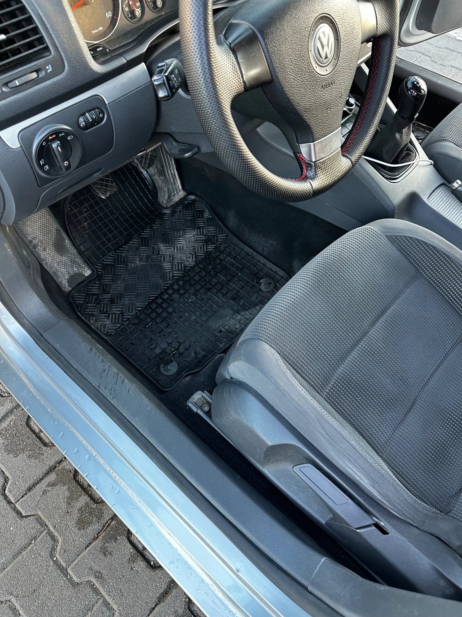 VW Golf Variant Ръчно направен волан , снимка 11 - Автомобили и джипове - 55239111
