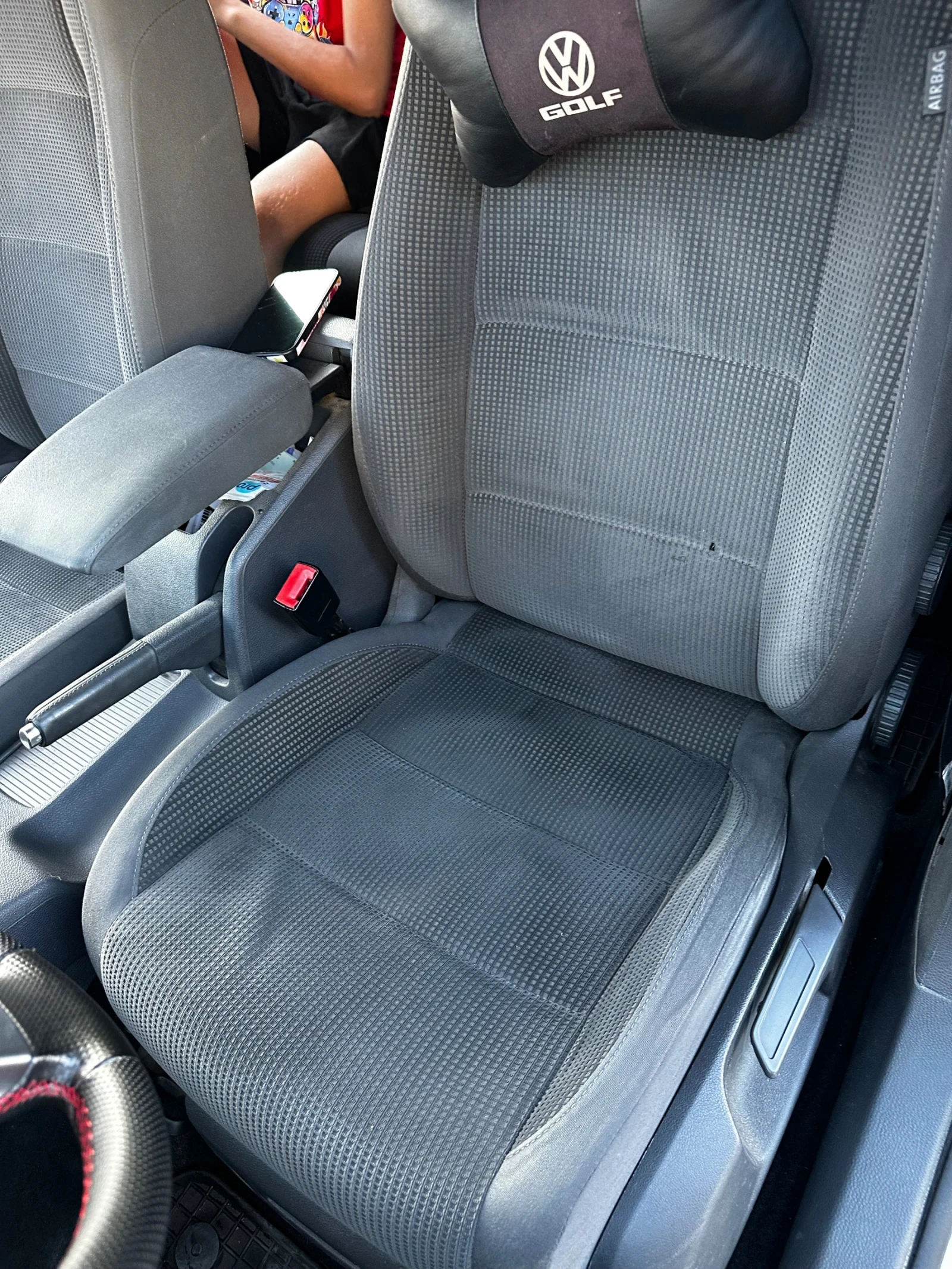 VW Golf Variant Ръчно направен волан , снимка 12 - Автомобили и джипове - 55239111