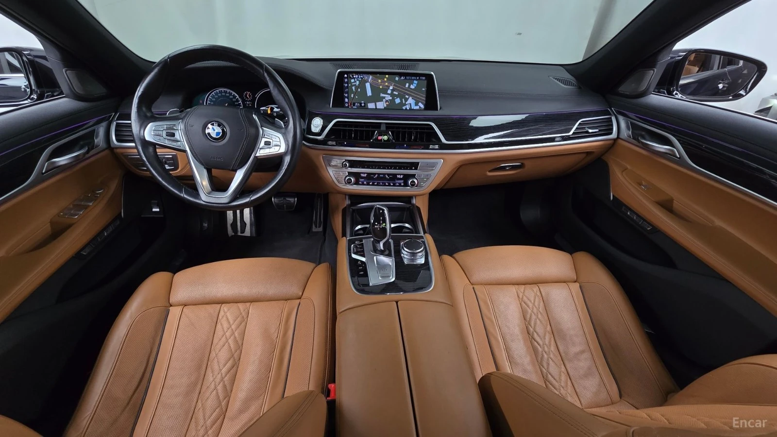BMW 740 Li Xdrive* MSPORT* HEAD UP* 360* ОБДУХВ* ТВ* МАСАЖ, снимка 6 - Автомобили и джипове - 55468449