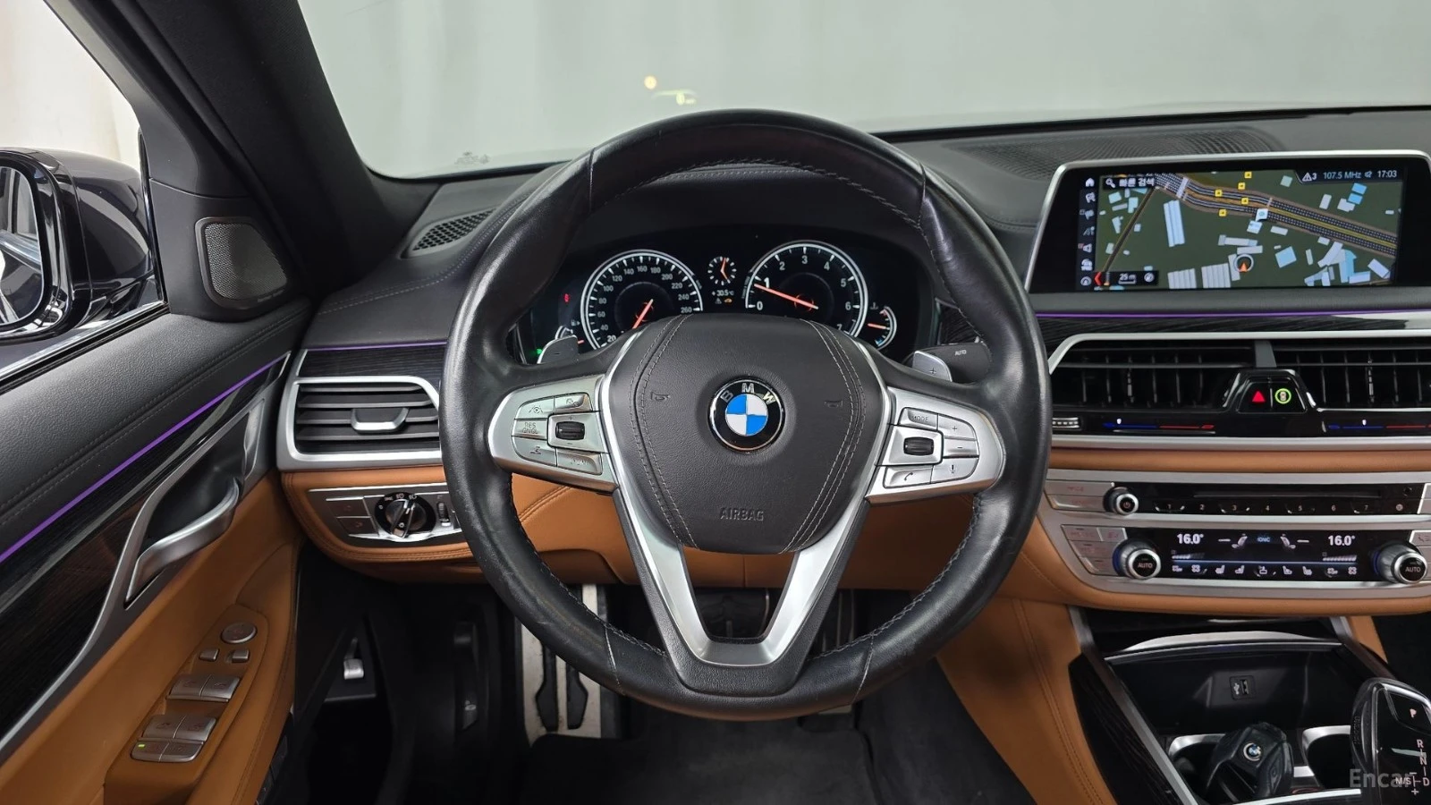 BMW 740 Li Xdrive* MSPORT* HEAD UP* 360* ОБДУХВ* ТВ* МАСАЖ, снимка 12 - Автомобили и джипове - 55468449